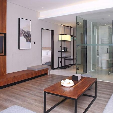 Ufun Hotel Guiya Road Branch Наньнин Экстерьер фото