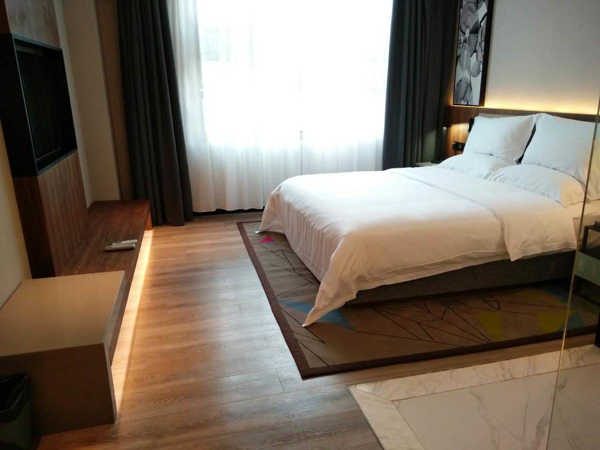 Ufun Hotel Guiya Road Branch Наньнин Экстерьер фото
