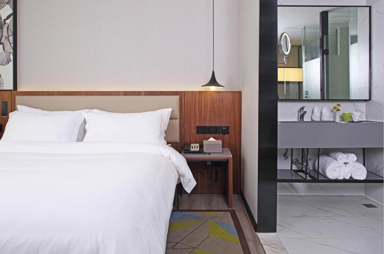 Ufun Hotel Guiya Road Branch Наньнин Экстерьер фото