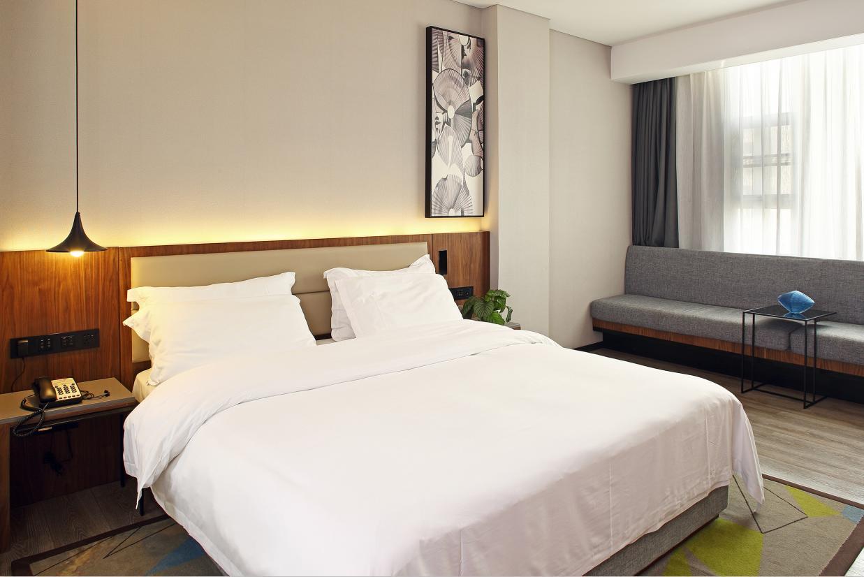 Ufun Hotel Guiya Road Branch Наньнин Экстерьер фото