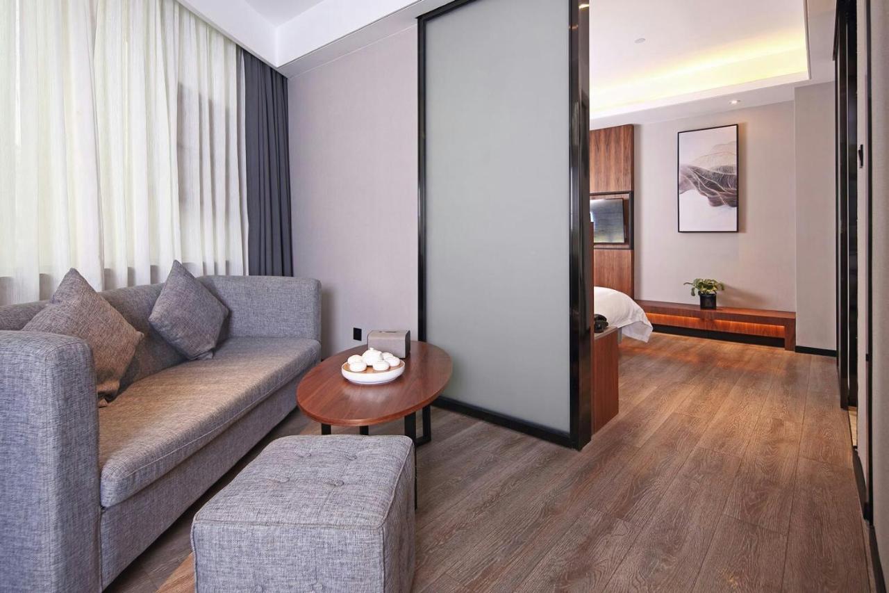 Ufun Hotel Guiya Road Branch Наньнин Экстерьер фото